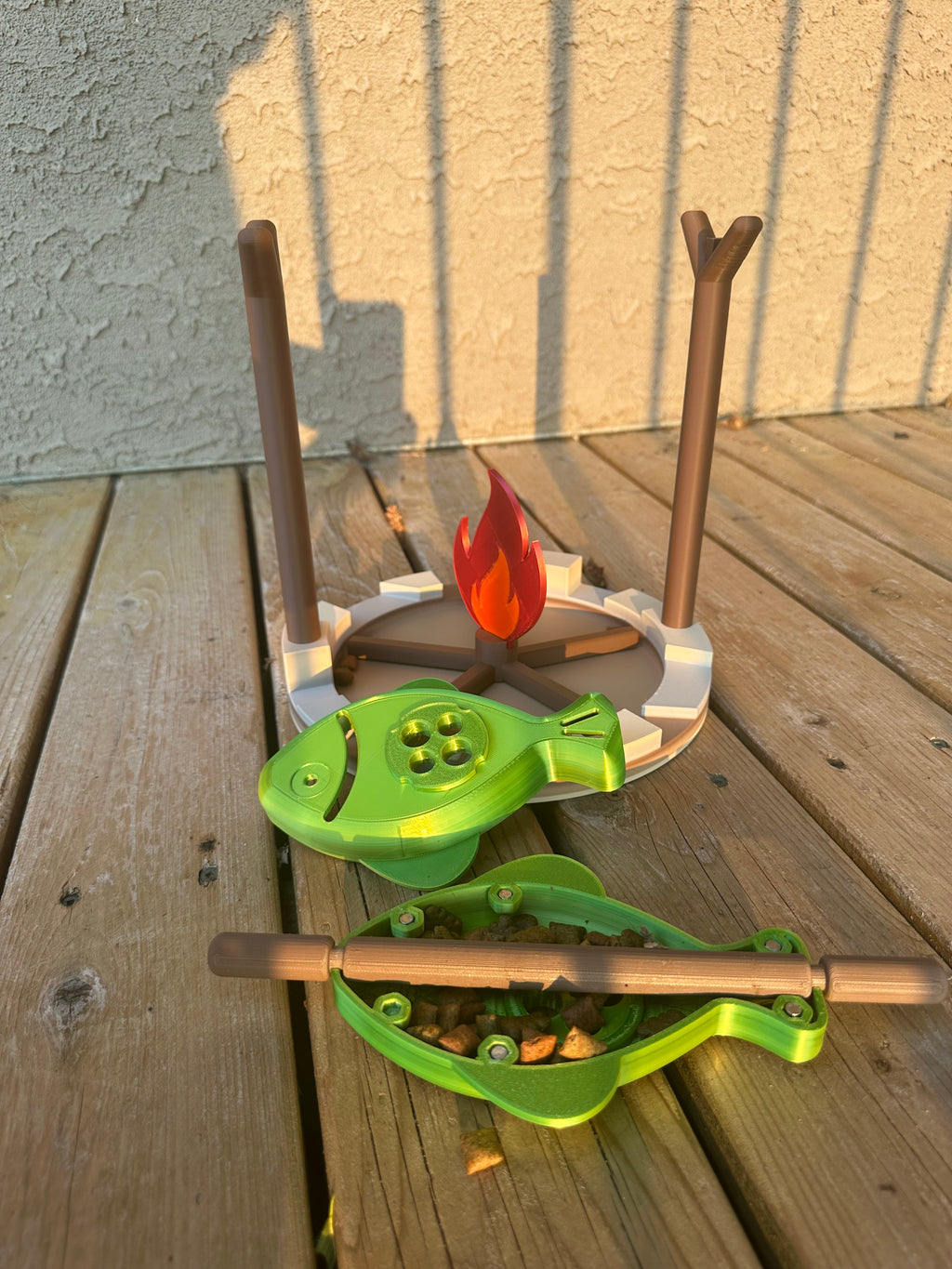 Campfire Cat treat dispenser